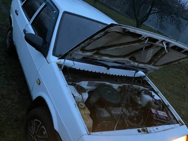 Білий ВАЗ 2109, об'ємом двигуна 0 л та пробігом 200 тис. км за 473 $, фото 4 на Automoto.ua