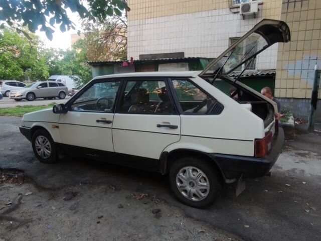 Белый ВАЗ 2109, объемом двигателя 0 л и пробегом 38 тыс. км за 1500 $, фото 6 на Automoto.ua