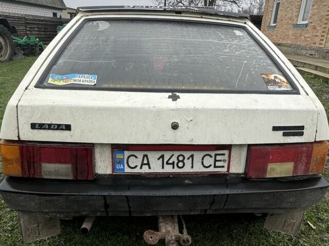 Білий ВАЗ 2109, об'ємом двигуна 1.5 л та пробігом 200 тис. км за 615 $, фото 3 на Automoto.ua