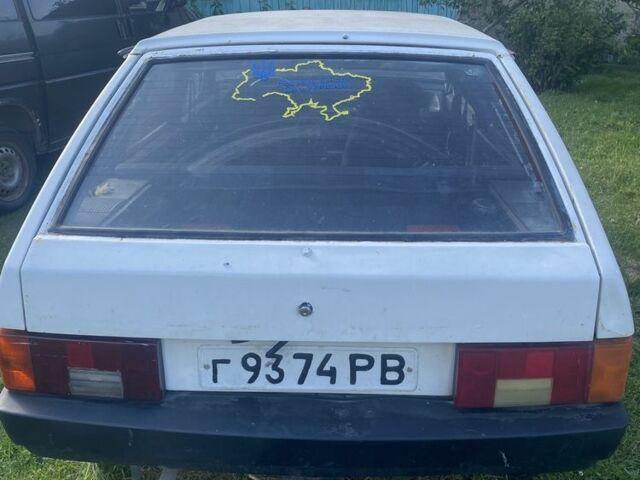 ВАЗ 2109 1991 в Ровно на Automoto.ua Белый ВАЗ 2109, объемом двигателя 1.5 л и пробегом 3 тыс. км за 384 $, фото 2 на Automoto.ua