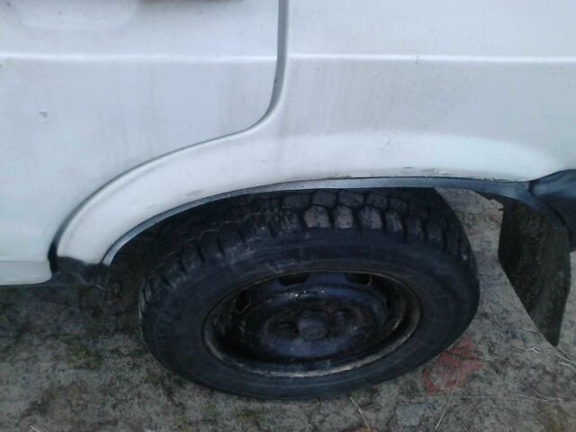 Белый ВАЗ 2109, объемом двигателя 1.5 л и пробегом 200 тыс. км за 500 $, фото 8 на Automoto.ua