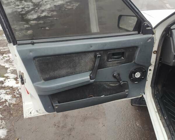 Білий ВАЗ 2109, об'ємом двигуна 0 л та пробігом 70 тис. км за 1150 $, фото 10 на Automoto.ua