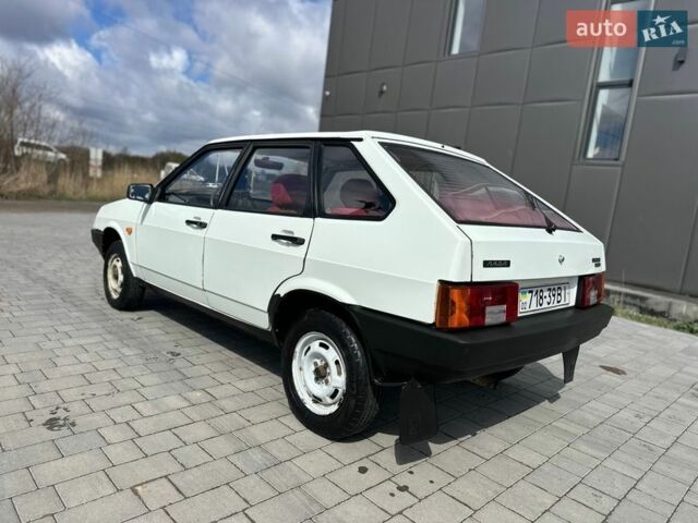 Белый ВАЗ 2109, объемом двигателя 1.3 л и пробегом 28 тыс. км за 3350 $, фото 14 на Automoto.ua