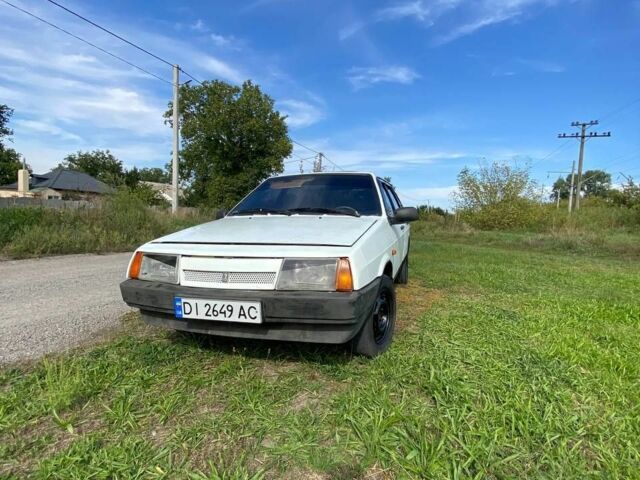 Белый ВАЗ 2109, объемом двигателя 1.3 л и пробегом 230 тыс. км за 704 $, фото 14 на Automoto.ua