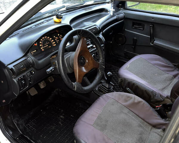 Белый ВАЗ 2109, объемом двигателя 1.5 л и пробегом 283 тыс. км за 826 $, фото 10 на Automoto.ua