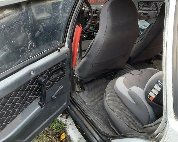 Белый ВАЗ 2109, объемом двигателя 1.3 л и пробегом 200 тыс. км за 1200 $, фото 7 на Automoto.ua