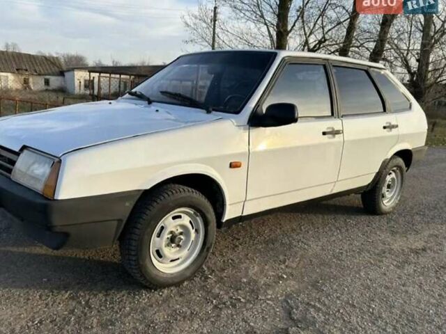 Белый ВАЗ 2109, объемом двигателя 1.29 л и пробегом 333 тыс. км за 800 $, фото 3 на Automoto.ua