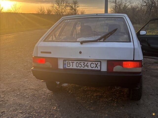 Белый ВАЗ 2109, объемом двигателя 1.3 л и пробегом 128 тыс. км за 1400 $, фото 7 на Automoto.ua