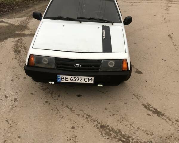 Белый ВАЗ 2109, объемом двигателя 1.3 л и пробегом 352 тыс. км за 1300 $, фото 1 на Automoto.ua