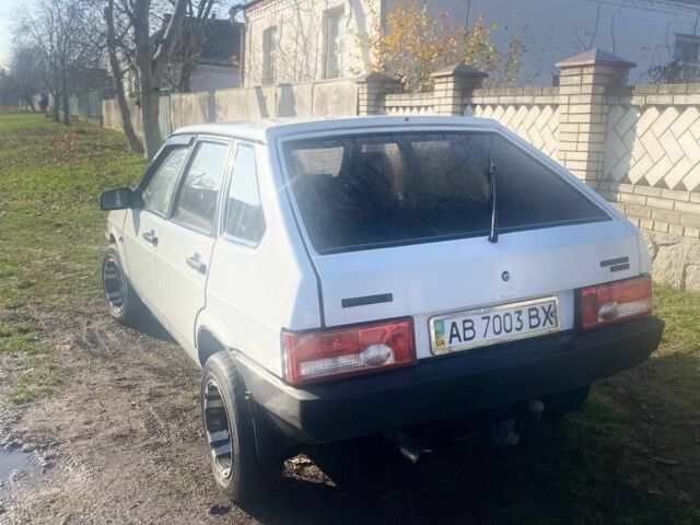 Белый ВАЗ 2109, объемом двигателя 1.5 л и пробегом 1000 тыс. км за 1500 $, фото 4 на Automoto.ua