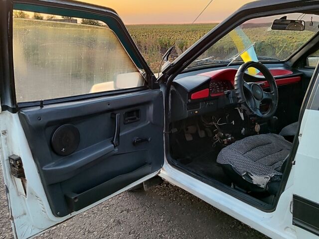 Білий ВАЗ 2109, об'ємом двигуна 1.3 л та пробігом 35 тис. км за 1079 $, фото 2 на Automoto.ua