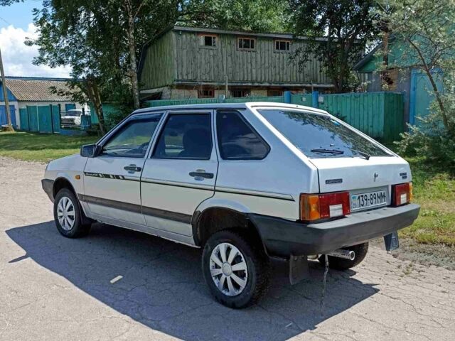 Білий ВАЗ 2109, об'ємом двигуна 0 л та пробігом 69 тис. км за 1850 $, фото 2 на Automoto.ua