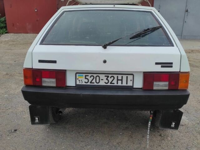 Белый ВАЗ 2109, объемом двигателя 1.3 л и пробегом 37 тыс. км за 1500 $, фото 2 на Automoto.ua