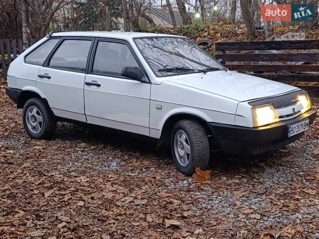 Белый ВАЗ 2109, объемом двигателя 1.3 л и пробегом 300 тыс. км за 850 $, фото 9 на Automoto.ua