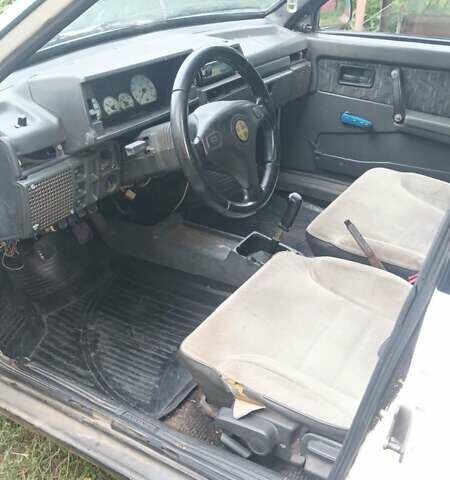 Белый ВАЗ 2109, объемом двигателя 1.5 л и пробегом 110 тыс. км за 662 $, фото 2 на Automoto.ua