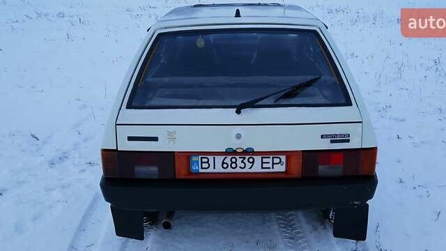 Белый ВАЗ 2109, объемом двигателя 1.5 л и пробегом 160 тыс. км за 1100 $, фото 5 на Automoto.ua