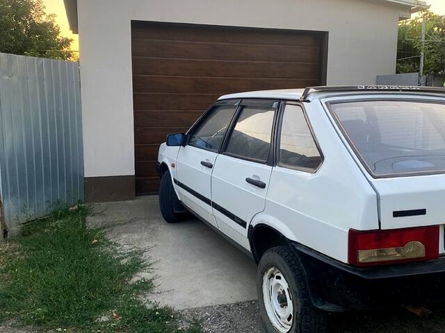 Белый ВАЗ 2109, объемом двигателя 1.6 л и пробегом 0 тыс. км за 1150 $, фото 2 на Automoto.ua