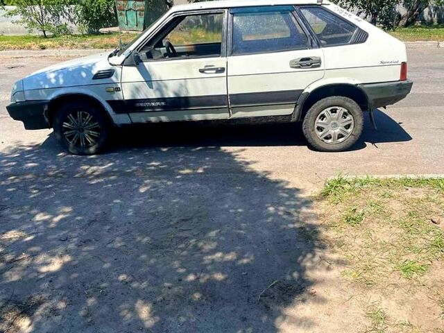 Белый ВАЗ 2109, объемом двигателя 1.5 л и пробегом 25 тыс. км за 550 $, фото 1 на Automoto.ua
