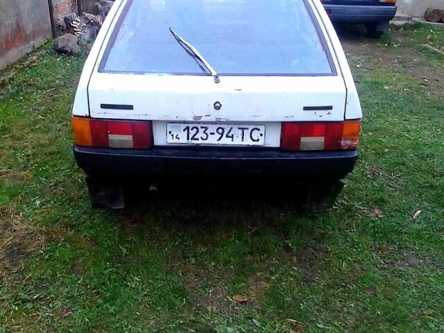 Белый ВАЗ 2109, объемом двигателя 1.3 л и пробегом 85 тыс. км за 250 $, фото 5 на Automoto.ua