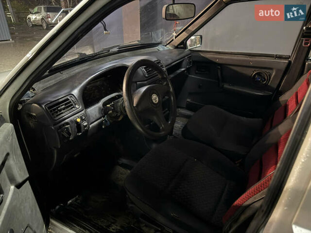 Белый ВАЗ 2109, объемом двигателя 1.1 л и пробегом 180 тыс. км за 950 $, фото 6 на Automoto.ua