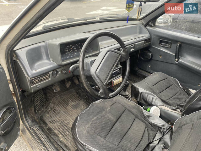 Белый ВАЗ 2109, объемом двигателя 1.1 л и пробегом 100 тыс. км за 1199 $, фото 3 на Automoto.ua