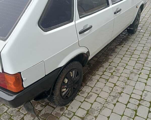 Белый ВАЗ 2109, объемом двигателя 1.3 л и пробегом 100 тыс. км за 700 $, фото 7 на Automoto.ua