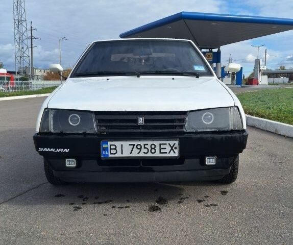 ВАЗ 2109 1992 у Кременчуге на Automoto.ua Білий ВАЗ 2109, об'ємом двигуна 1.5 л та пробігом 20 тис. км за 1400 $, фото 18 на Automoto.ua