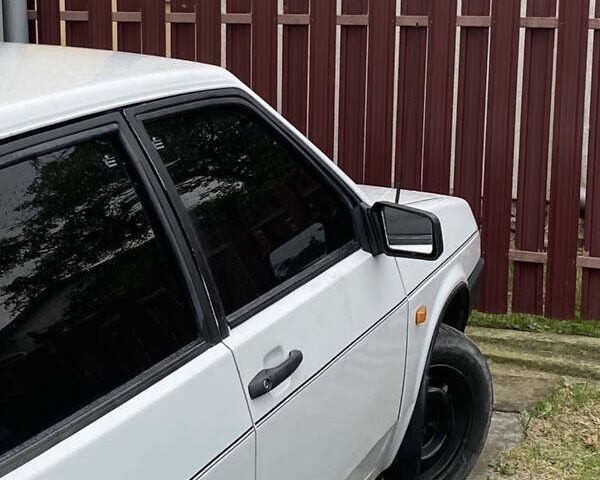 Белый ВАЗ 2109, объемом двигателя 1.5 л и пробегом 180 тыс. км за 900 $, фото 3 на Automoto.ua