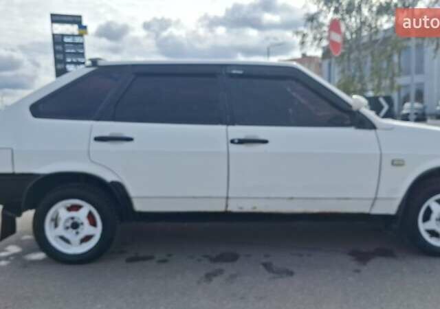 ВАЗ 2109 1992 у Кременчуге на Automoto.ua Білий ВАЗ 2109, об'ємом двигуна 1.5 л та пробігом 20 тис. км за 1400 $, фото 12 на Automoto.ua