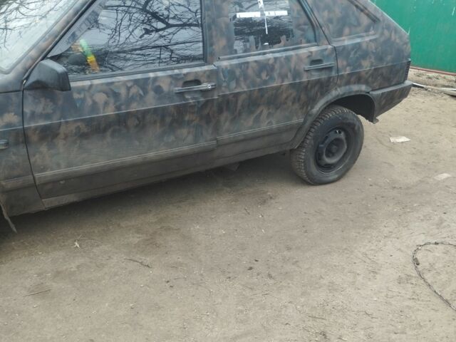 ВАЗ 2109 1992 в Житомире на Automoto.ua Белый ВАЗ 2109, объемом двигателя 0 л и пробегом 1000 тыс. км за 700 $, фото 2 на Automoto.ua