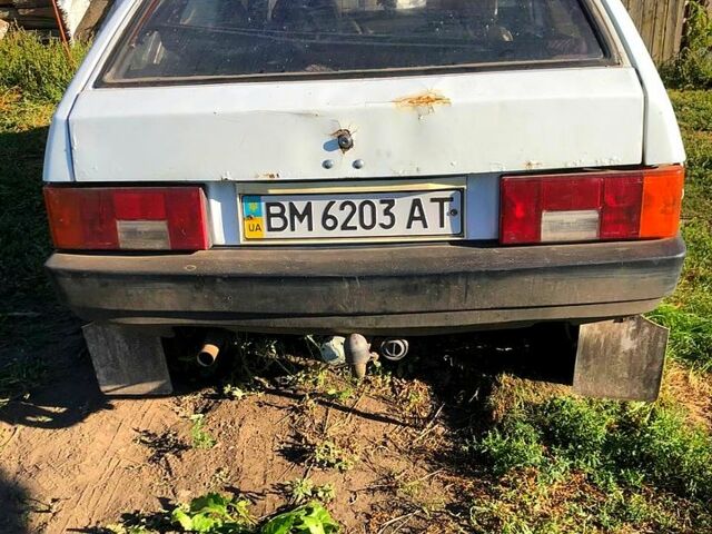 Белый ВАЗ 2109, объемом двигателя 1.3 л и пробегом 300 тыс. км за 600 $, фото 2 на Automoto.ua