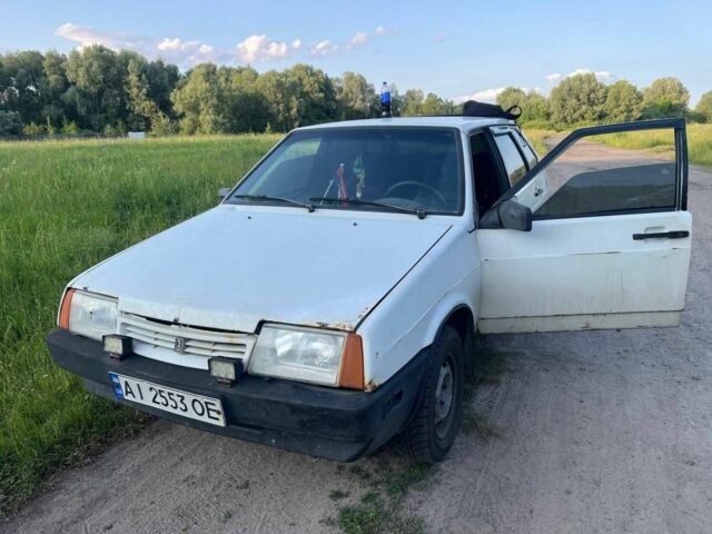 Белый ВАЗ 2109, объемом двигателя 1.5 л и пробегом 2 тыс. км за 602 $, фото 7 на Automoto.ua