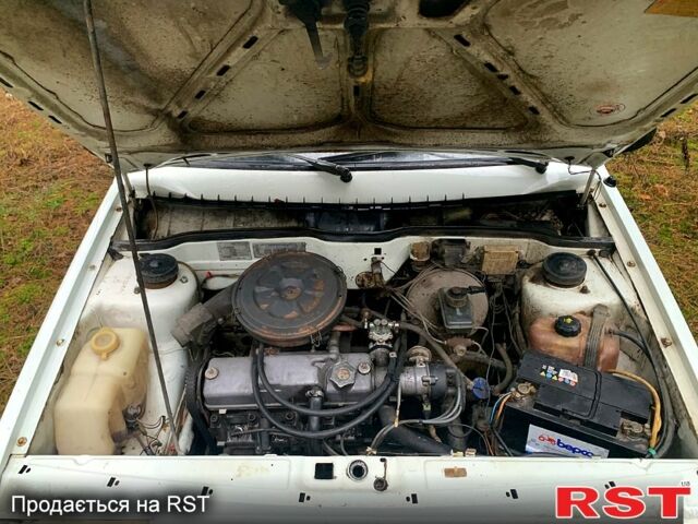 Белый ВАЗ 2109, объемом двигателя 1.5 л и пробегом 120 тыс. км за 900 $, фото 8 на Automoto.ua