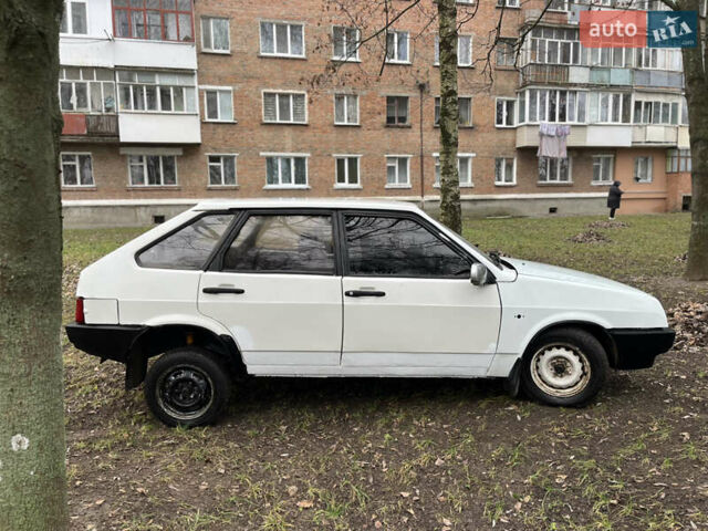 Білий ВАЗ 2109, об'ємом двигуна 1.5 л та пробігом 150 тис. км за 825 $, фото 8 на Automoto.ua