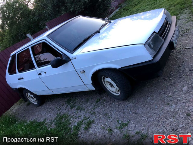 Белый ВАЗ 2109, объемом двигателя 1.3 л и пробегом 300 тыс. км за 800 $, фото 8 на Automoto.ua