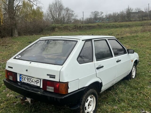 Белый ВАЗ 2109, объемом двигателя 1.1 л и пробегом 45 тыс. км за 850 $, фото 1 на Automoto.ua