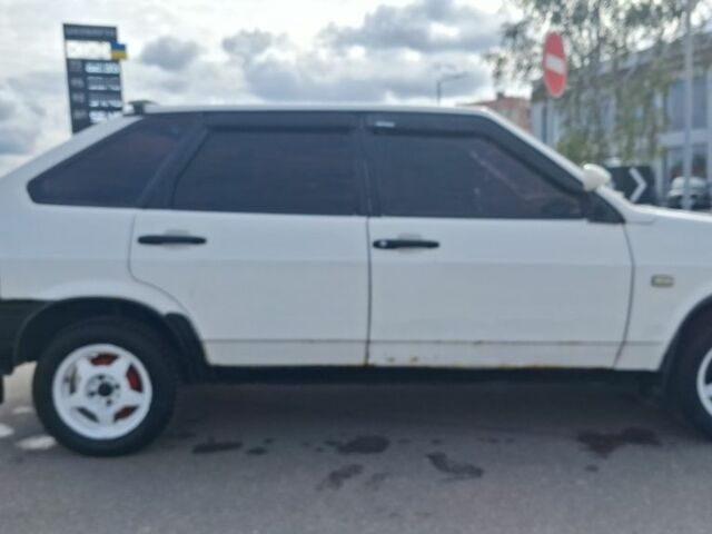 ВАЗ 2109 1992 у Кременчуге на Automoto.ua Білий ВАЗ 2109, об'ємом двигуна 1.5 л та пробігом 20 тис. км за 1400 $, фото 13 на Automoto.ua