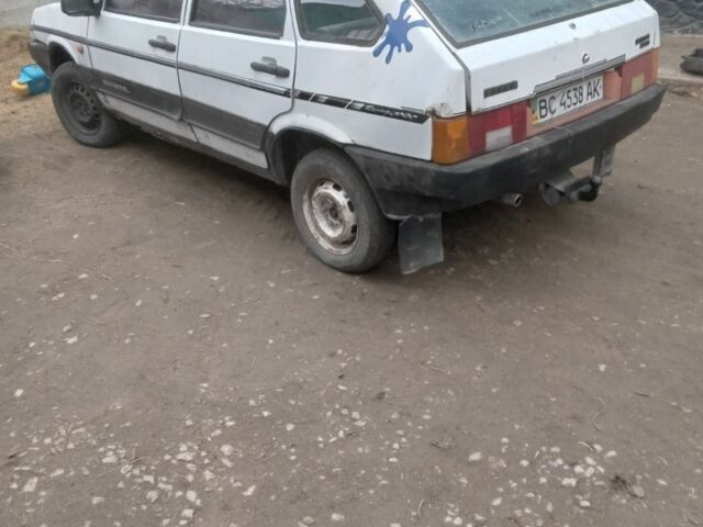 Білий ВАЗ 2109, об'ємом двигуна 0 л та пробігом 1000 тис. км за 300 $, фото 5 на Automoto.ua