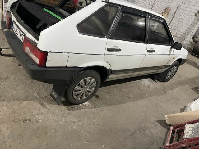 Белый ВАЗ 2109, объемом двигателя 1.3 л и пробегом 265 тыс. км за 998 $, фото 4 на Automoto.ua