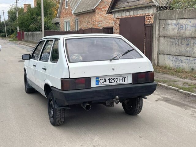 Белый ВАЗ 2109, объемом двигателя 1.5 л и пробегом 155 тыс. км за 650 $, фото 3 на Automoto.ua