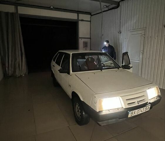 Белый ВАЗ 2109, объемом двигателя 1.1 л и пробегом 60 тыс. км за 550 $, фото 1 на Automoto.ua