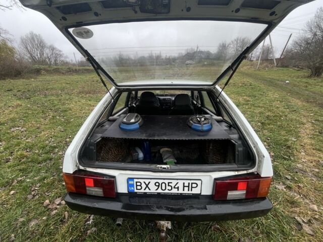 Белый ВАЗ 2109, объемом двигателя 1.1 л и пробегом 45 тыс. км за 850 $, фото 4 на Automoto.ua