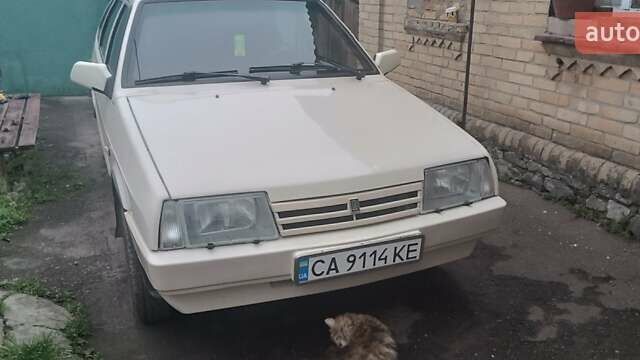 Белый ВАЗ 2109, объемом двигателя 1.3 л и пробегом 125 тыс. км за 1300 $, фото 4 на Automoto.ua