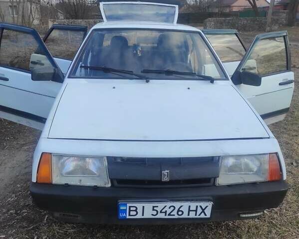 Белый ВАЗ 2109, объемом двигателя 1.3 л и пробегом 365 тыс. км за 1167 $, фото 6 на Automoto.ua