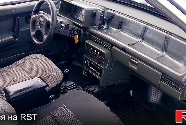 Белый ВАЗ 2109, объемом двигателя 1.5 л и пробегом 160 тыс. км за 1100 $, фото 12 на Automoto.ua