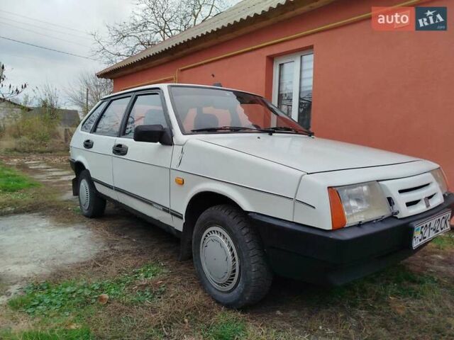 Белый ВАЗ 2109, объемом двигателя 1.29 л и пробегом 134 тыс. км за 1400 $, фото 9 на Automoto.ua