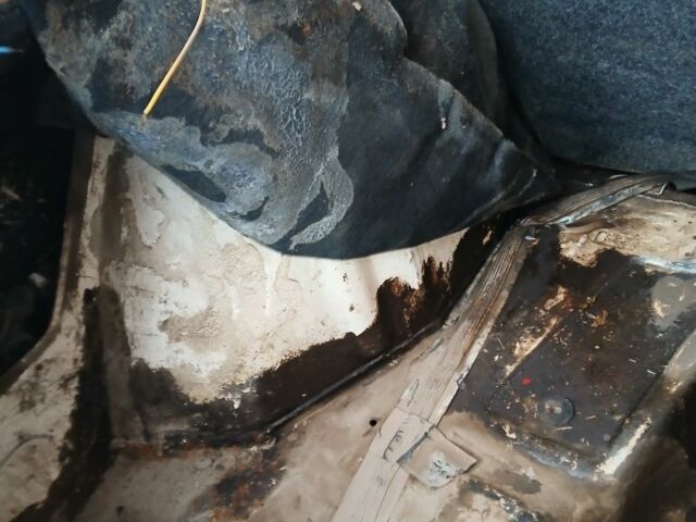 Білий ВАЗ 2109, об'ємом двигуна 1.5 л та пробігом 57 тис. км за 619 $, фото 5 на Automoto.ua