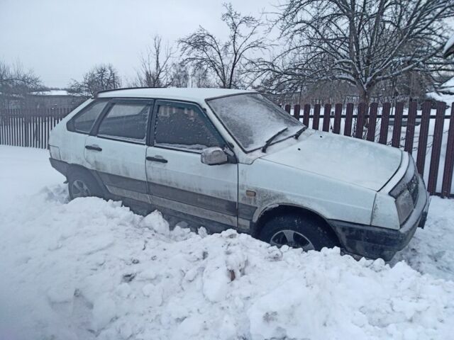 Білий ВАЗ 2109, об'ємом двигуна 1.3 л та пробігом 123 тис. км за 512 $, фото 3 на Automoto.ua
