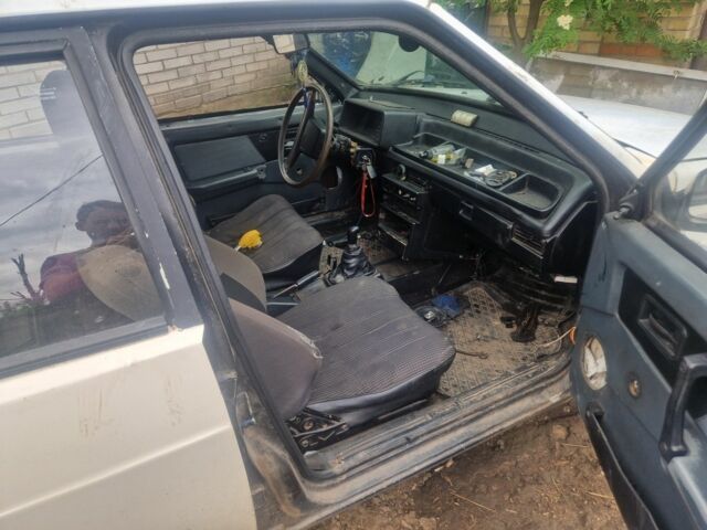 Белый ВАЗ 2109, объемом двигателя 0 л и пробегом 450 тыс. км за 474 $, фото 1 на Automoto.ua