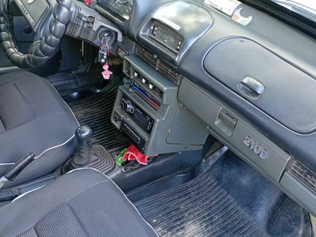 Белый ВАЗ 2109, объемом двигателя 1.6 л и пробегом 2 тыс. км за 890 $, фото 2 на Automoto.ua